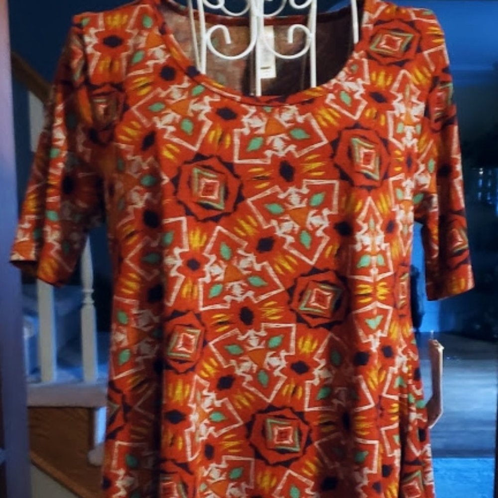NWT  Lularoe sz XS Perfect T - Picture 3 of 5
